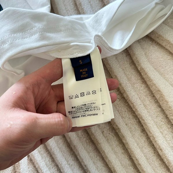 ルイヴィトン プリントショートスリーブコットンTシャツ コピー 1AFR46